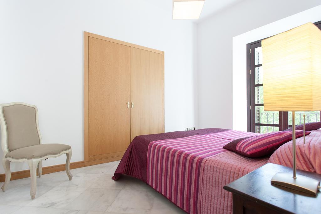 Holi-Rent Castilla Seville Ngoại thất bức ảnh