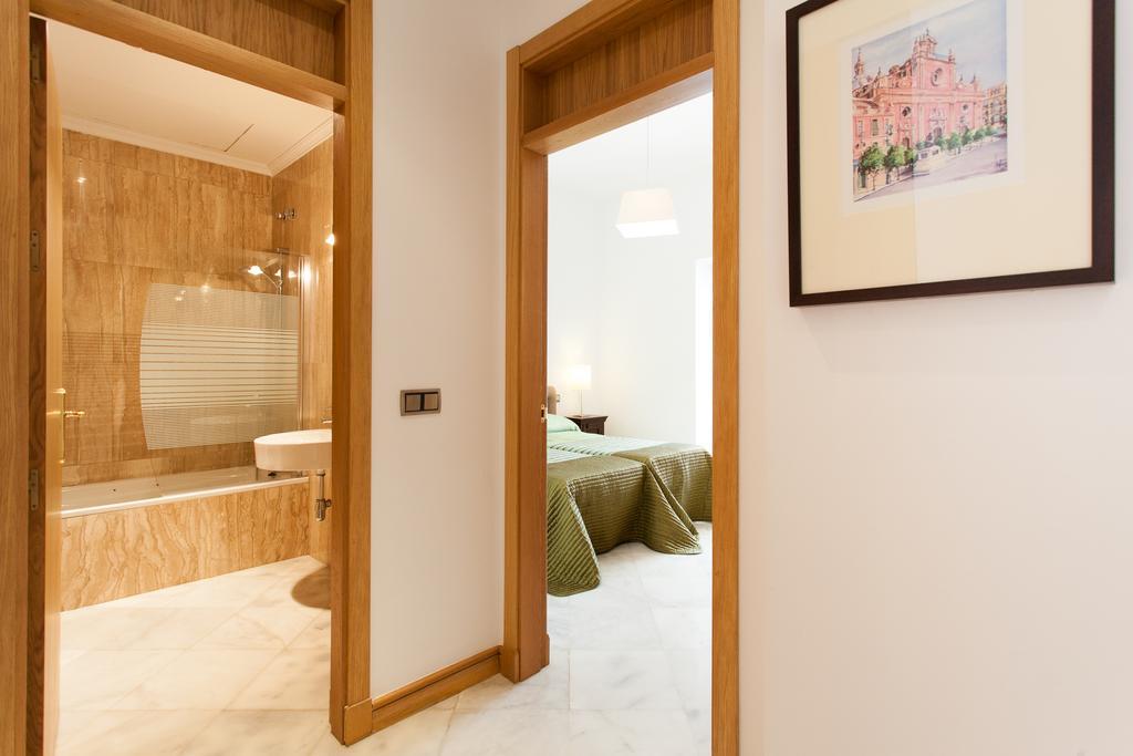 Holi-Rent Castilla Seville Ngoại thất bức ảnh