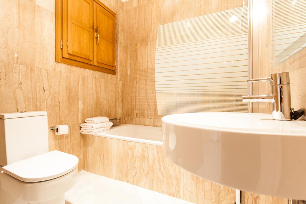 Holi-Rent Castilla Seville Ngoại thất bức ảnh