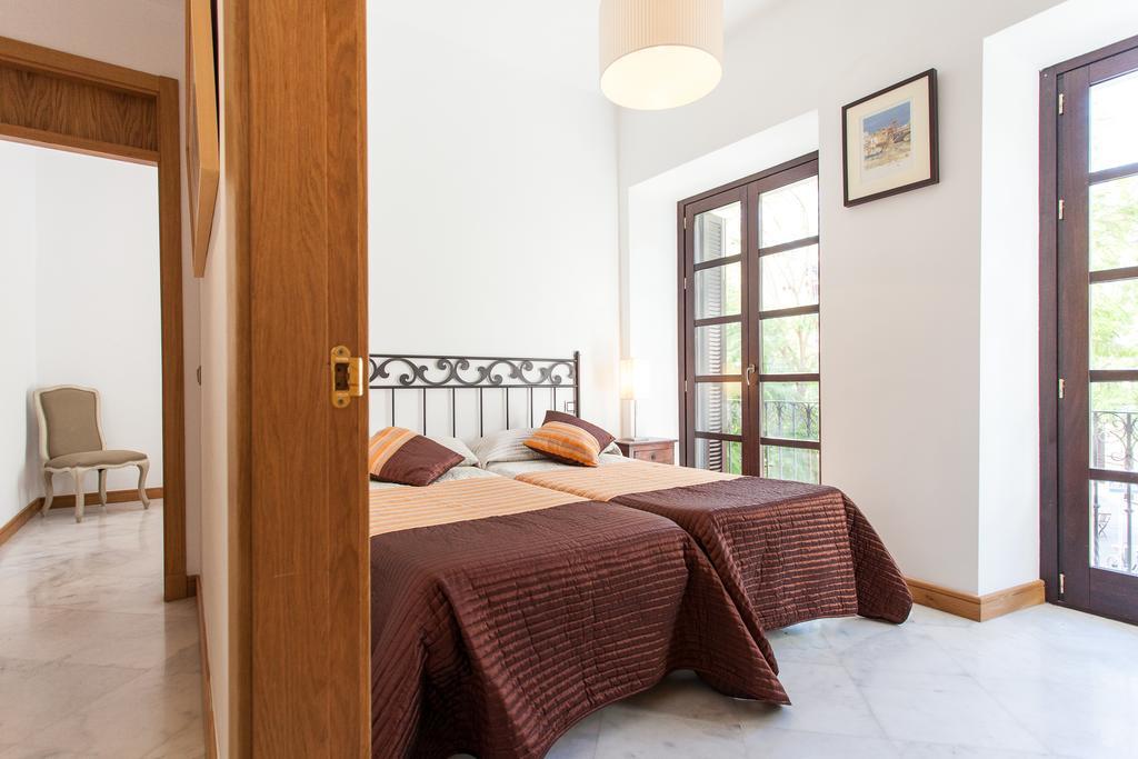 Holi-Rent Castilla Seville Ngoại thất bức ảnh